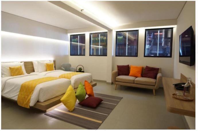 Qubika Boutique Hotel Тангеранг Экстерьер фото